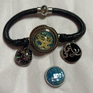 Snappy bracelet with black cord & four snappys